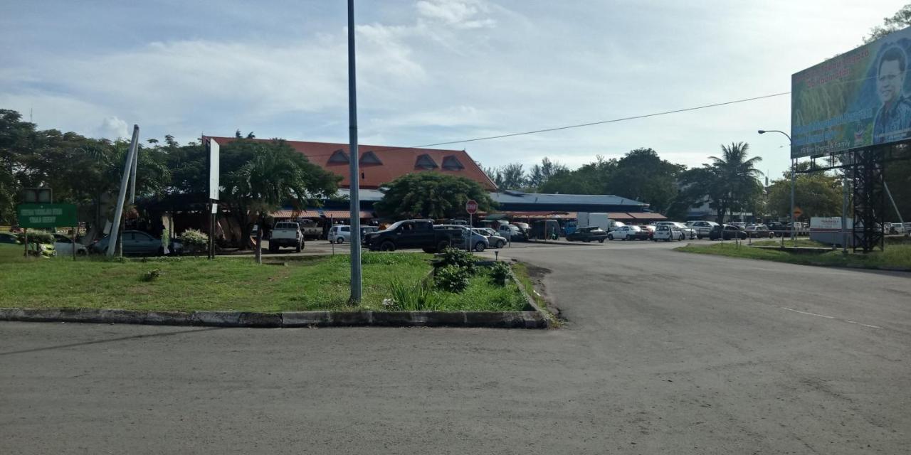 The Upper Deck Hotel Kudat Exterior foto